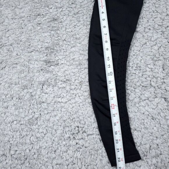 Fabletics Sync High Waisted Perforated 7/8 Leggings Cropped Size XS Black - Picture 9 of 9
